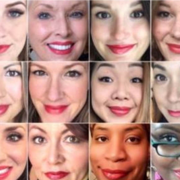 LipSense long-lasting LipColor in Pomegranate - Picture 5 of 5